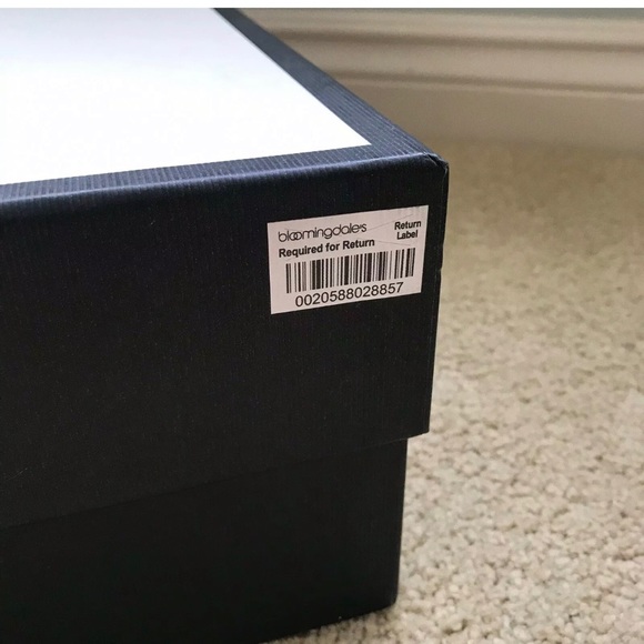 GUCCI Rhyton Stripe Sneakers - Picture 6 of 8